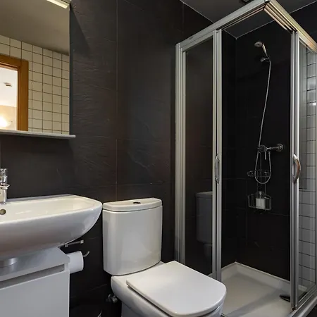 Apts Cueto 2d 4 Adultos