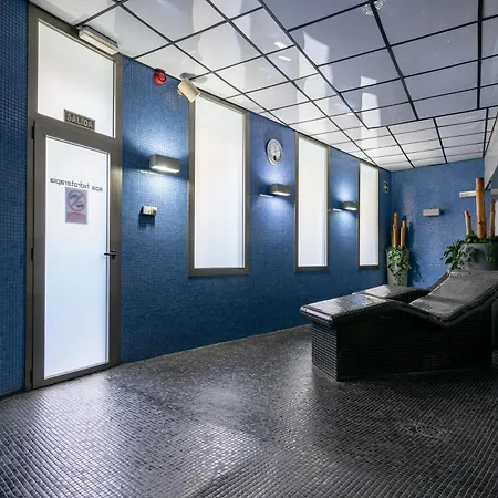 Apts Cueto 2d 4 Adultos Lejlighed *